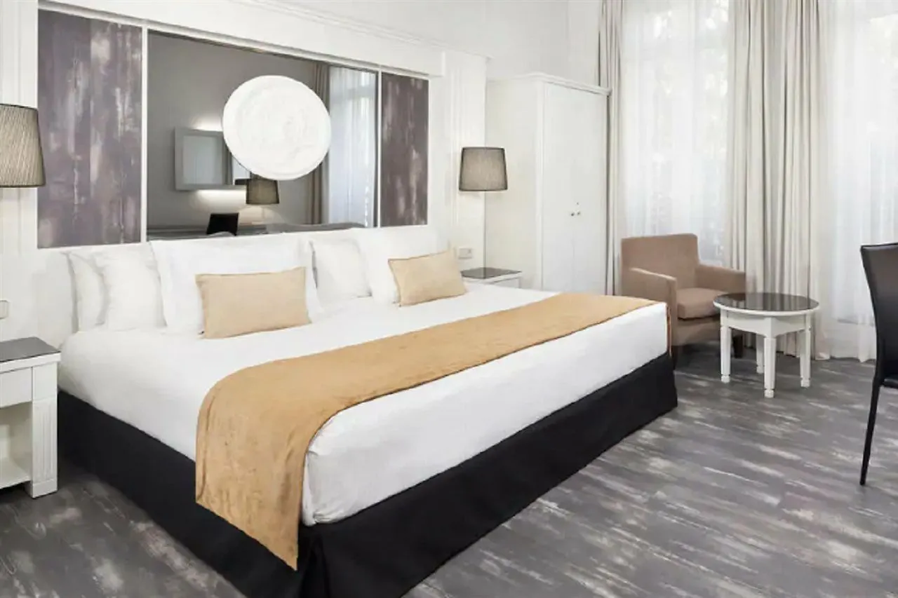 ****  Hotel Paris Opera Affiliated by Meliá Francia