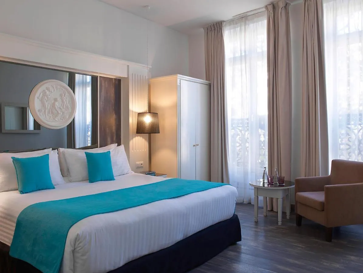 ****  Hotel Paris Opera Affiliated by Meliá França